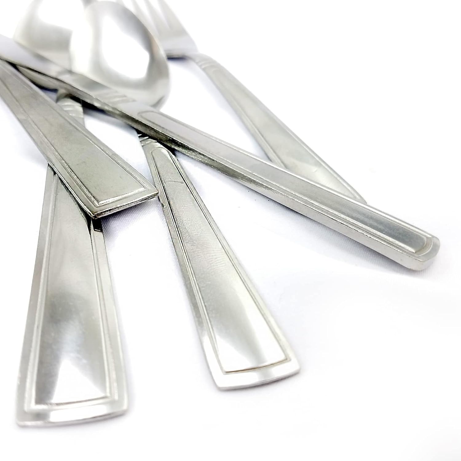 24 Piece Silver Flatware Set X121