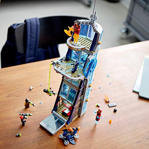 Avengers Tower Battle Building Toy with Superhero Minifigures (685 Pieces) F3025