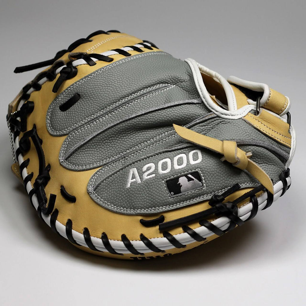 33 inch Baseball Catcher's Mitt J4221