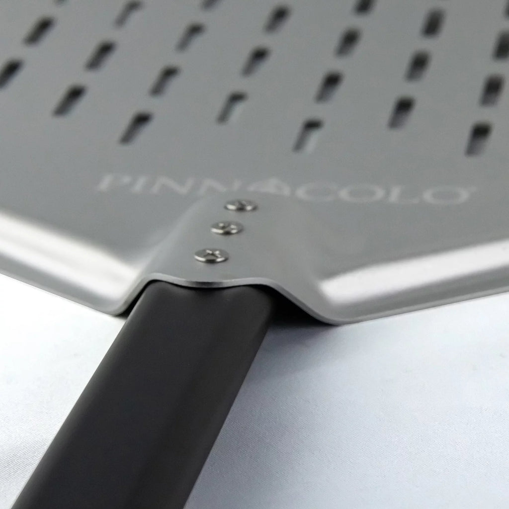 12 Perforated Pizza Peel W10915