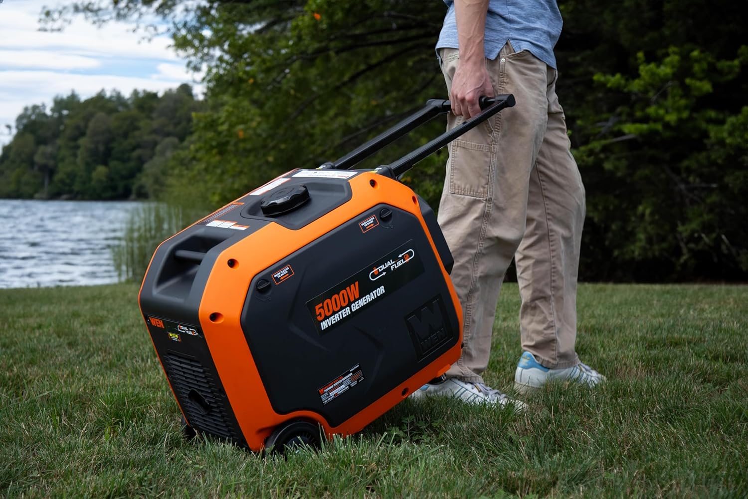 5000-Watt Dual Fuel Portable Inverter Generator with Electric Vehicle Charging Ports E400