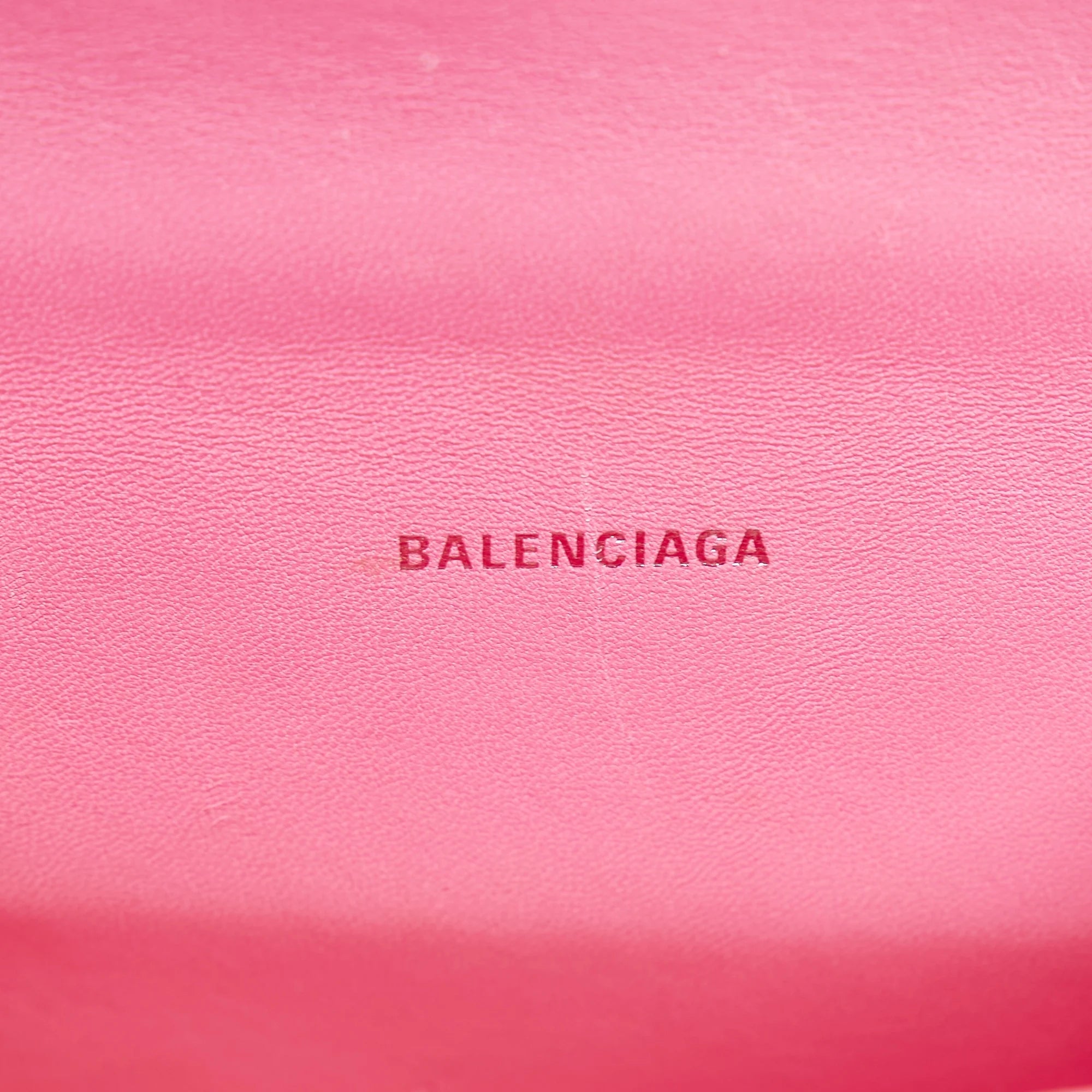 Pre-Owned Authenticated Calf Leather Pink Satchel O767230