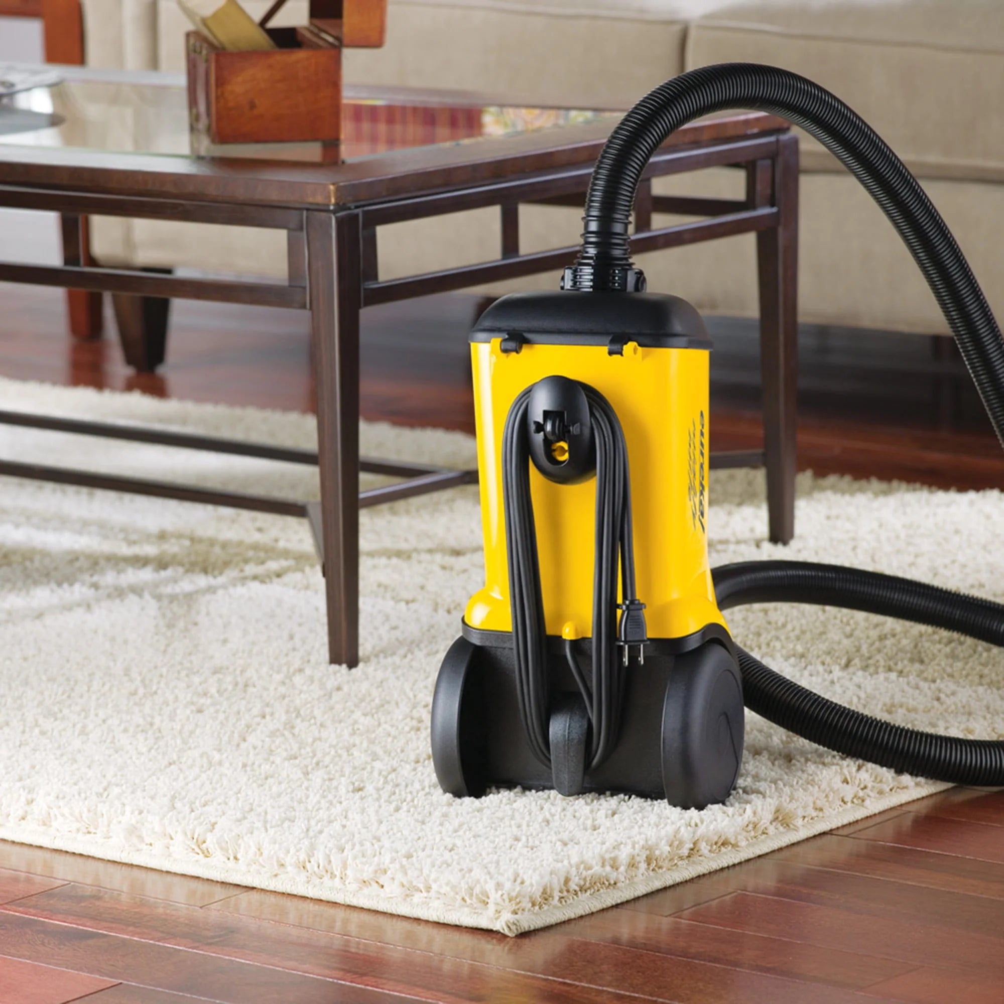 Bagged Canister Vacuum C1050