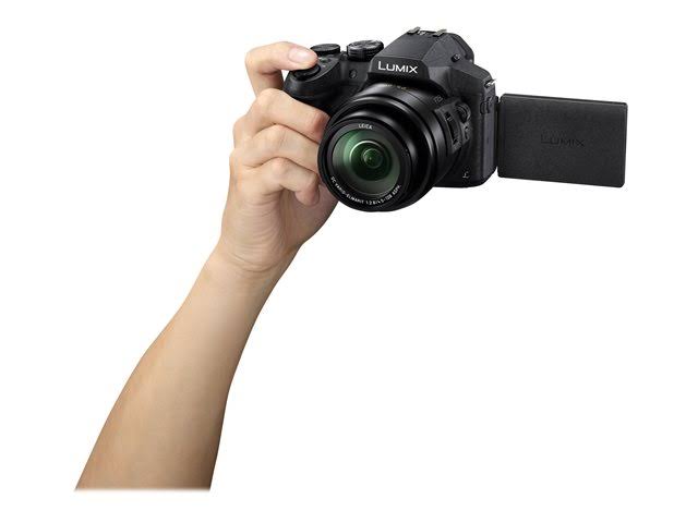 Black 12.1 MP Compact Ultra HD Digital Camera R382