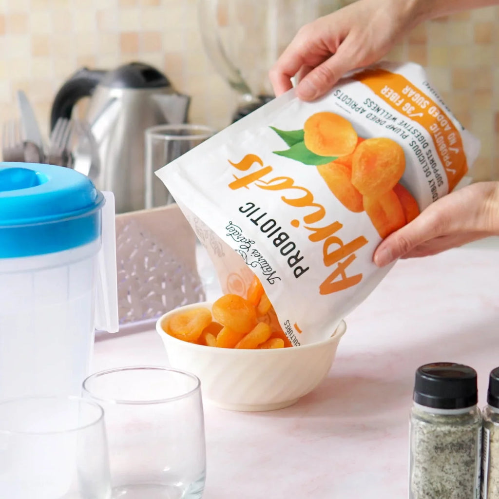 Apricots O27678