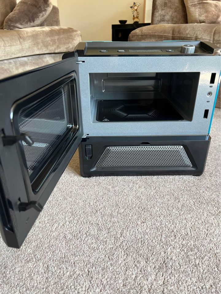 Microwave O98268